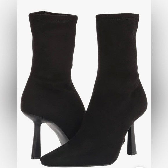 STEVE MADDEN VAKAY STRETCH ZIPPER MID CALF BOOTS NEW - Picture 1 of 9